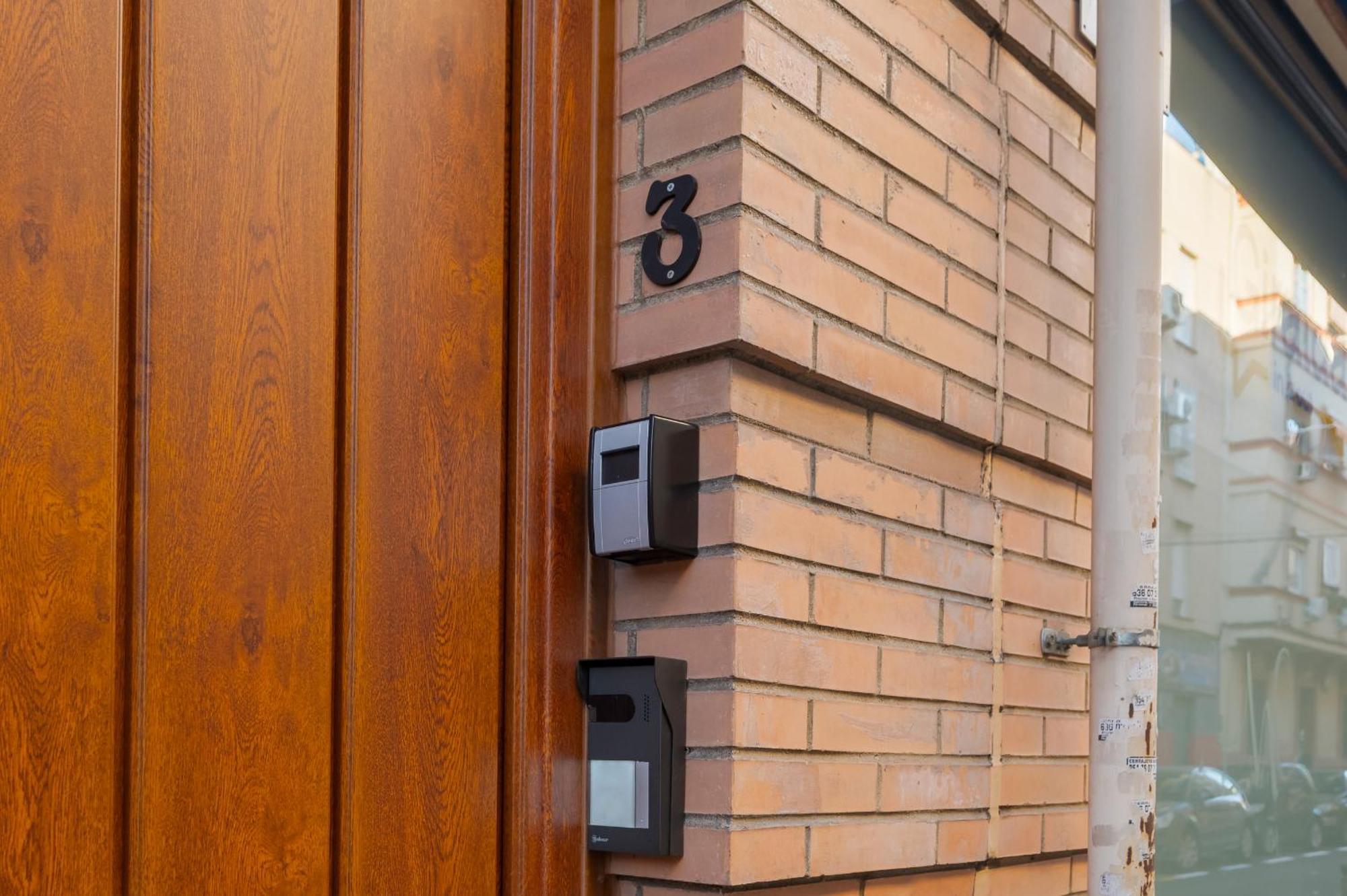 Arroyo 3 Apartments Севілья Екстер'єр фото